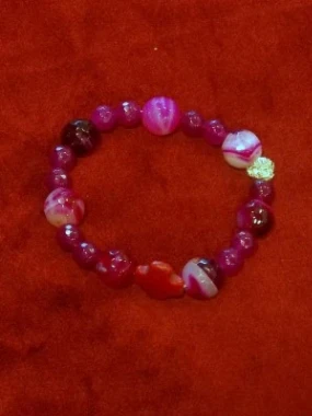 БРОЈАНИЦЕ, полудраги камен