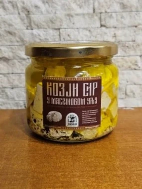 Козији сир у мас.уљу 370г-М.Д.